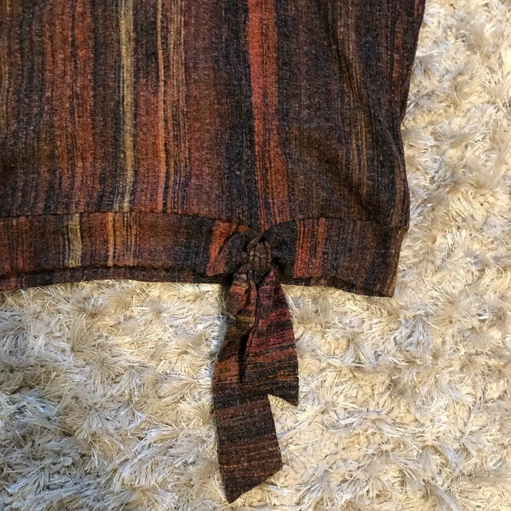 Sweater - Picture 3 of 3